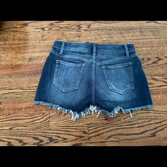 Lightly distressed jean shorts - Picture 2 of 3